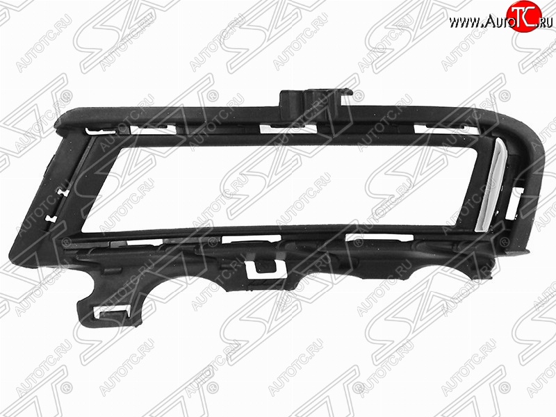 217 р. Левая рамка противотуманной фары SAT (с хром полосой)  Volkswagen Golf  7 (2012-2017) дорестайлинг, хэтчбэк 5 дв.  с доставкой в г. Владивосток